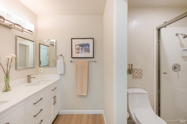 194 Pelican Ln, Novato, CA 94949
