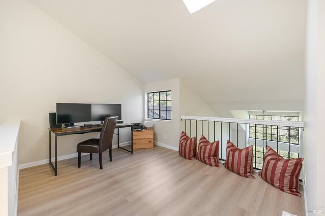 194 Pelican Ln, Novato, CA 94949