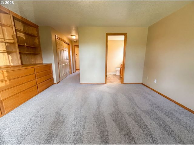 7201 Ne 102ND Ct, Vancouver, WA 98660