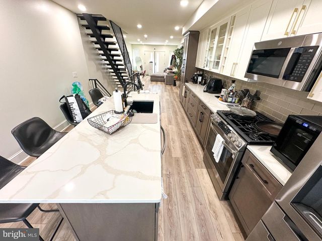 183 W NORRIS ST, Philadelphia, PA 19122