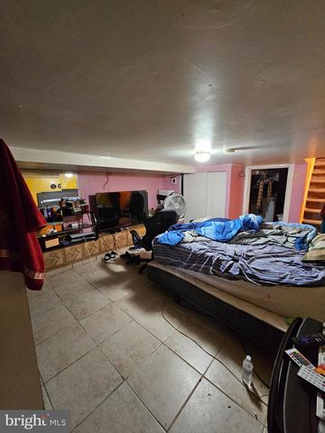 2805 POLK AVE, Camden, NJ 08105