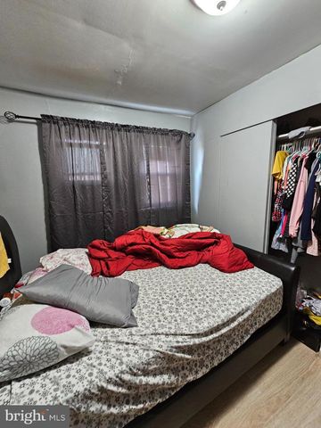 2805 POLK AVE, Camden, NJ 08105