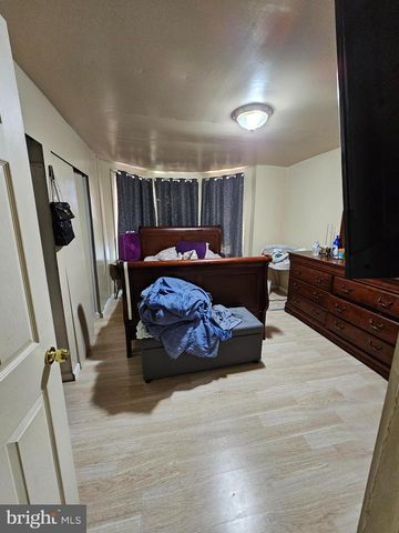 2805 POLK AVE, Camden, NJ 08105