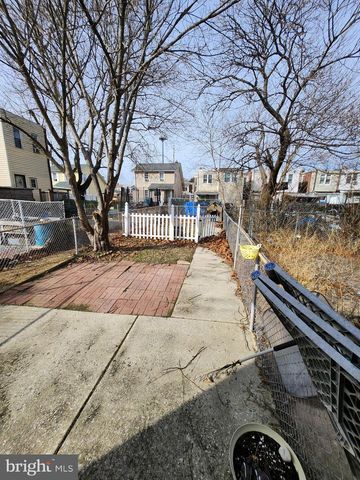2805 POLK AVE, Camden, NJ 08105