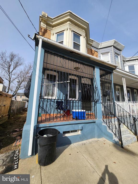 2805 POLK AVE, Camden, NJ 08105