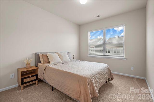 115 Forest Lake Boulevard B, Mooresville, NC 28117