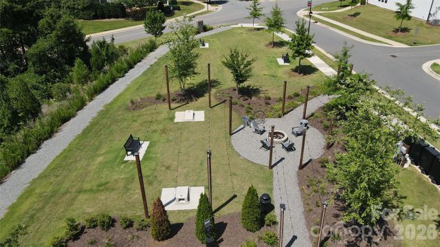115 Forest Lake Boulevard B, Mooresville, NC 28117