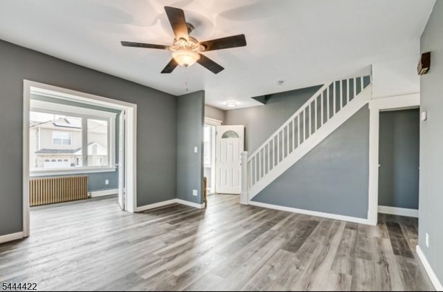 43 Saint Ann St, Carteret Boro, NJ 07008
