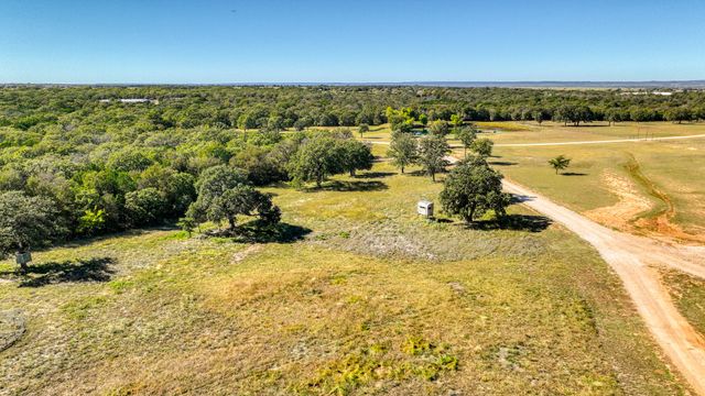 1600 Logans Run Road, Perrin, TX 76486