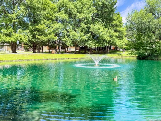 9113 BONNY BRK, Windcrest, TX 78239
