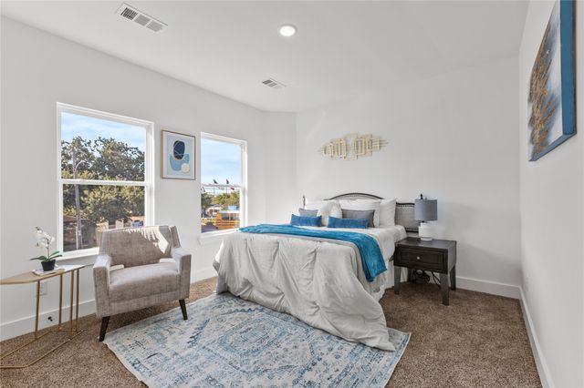 126 Homes Drive, Grand Prairie, TX 75050