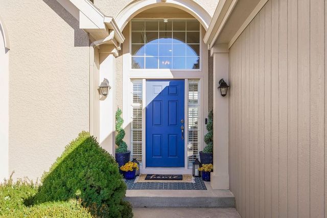 1904 NE 104th Terrace, Kansas City, MO 64155