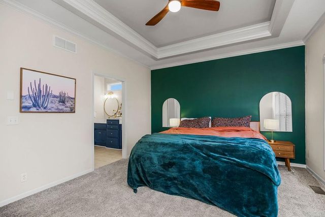 1904 NE 104th Terrace, Kansas City, MO 64155