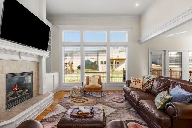 1904 NE 104th Terrace, Kansas City, MO 64155