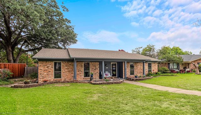 910 Meadowside Circle, Garland, TX 75043