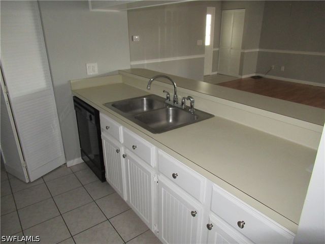 6238 Timberwood CIR 110, Fort Myers, FL 33908