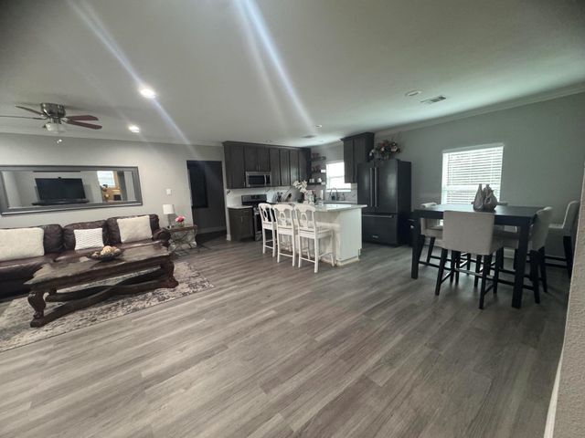 7135 Goforth Street, Houston, TX 77021