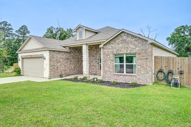 9850 Hunter Springs Drive, Conroe, TX 77306