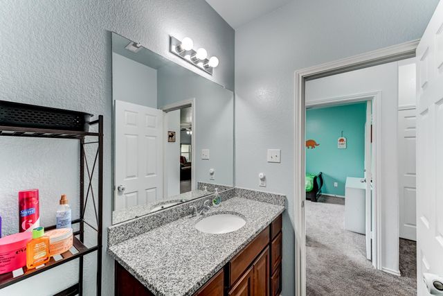 9850 Hunter Springs Drive, Conroe, TX 77306