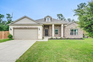 9850 Hunter Springs Drive, Conroe, TX 77306