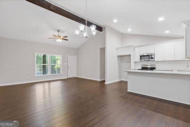 4583 N Woodlake Lane SE, Conyers, GA 30013