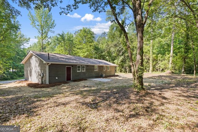 4583 N Woodlake Lane SE, Conyers, GA 30013