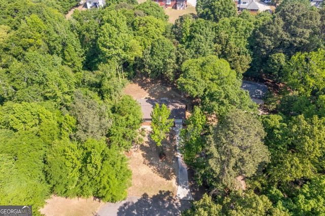 4583 N Woodlake Lane SE, Conyers, GA 30013