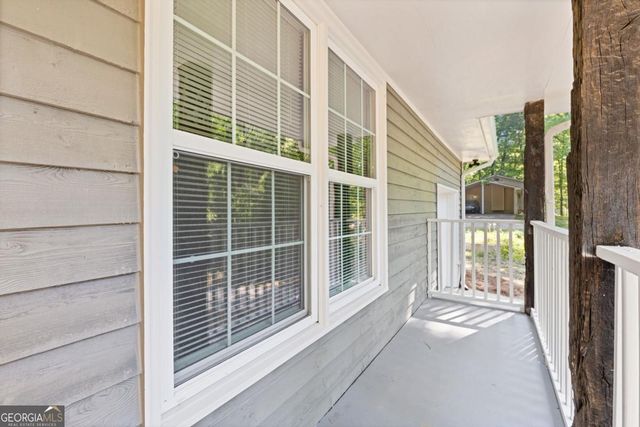4583 N Woodlake Lane SE, Conyers, GA 30013