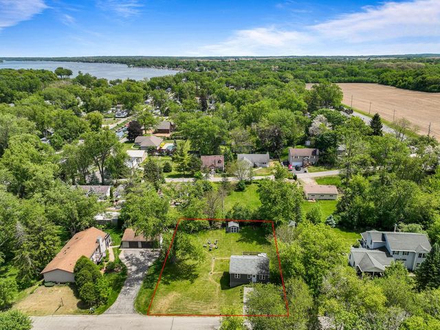 4116 Spruce STREET, Delavan, WI 53115