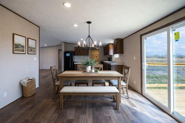 6945 Seawillow RD, Lockhart, TX 78644