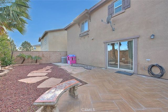7165 Hazelwood Way, Fontana, CA 92336