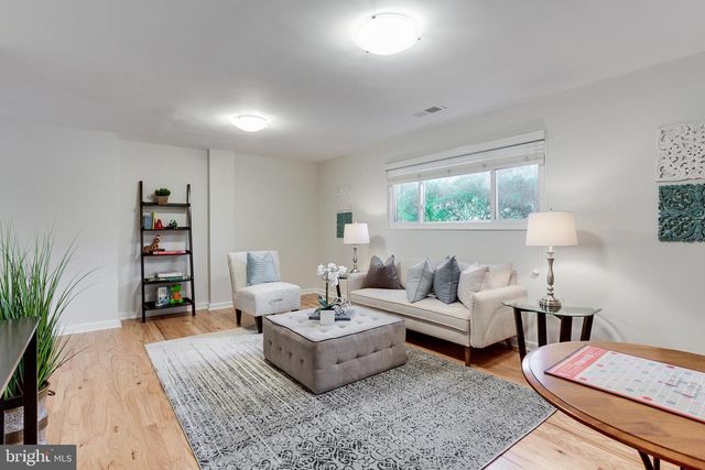 3910 MONTROSE DRWY, Chevy Chase, MD 20815