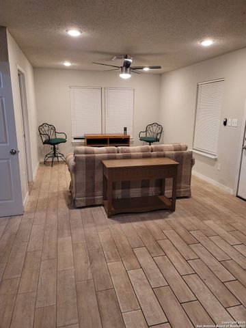 2403 Westward, San Antonio, TX 78227