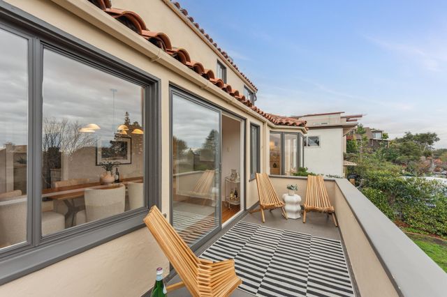 225 Arlington Ave., Kensington, CA 94707