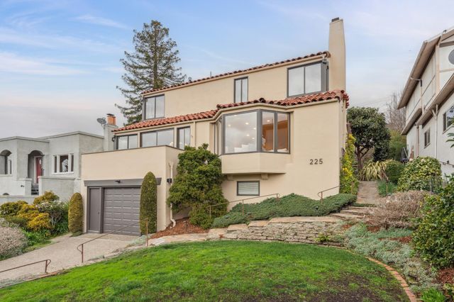 225 Arlington Ave., Kensington, CA 94707