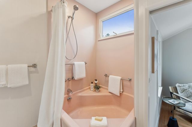 225 Arlington Ave., Kensington, CA 94707