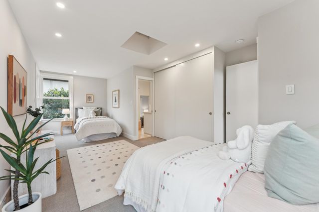 225 Arlington Ave., Kensington, CA 94707