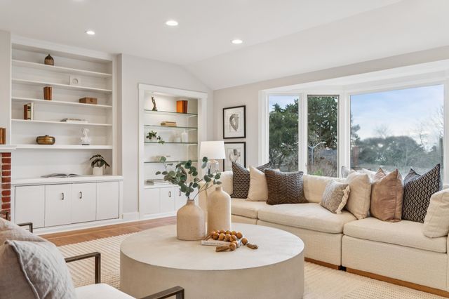 225 Arlington Ave., Kensington, CA 94707