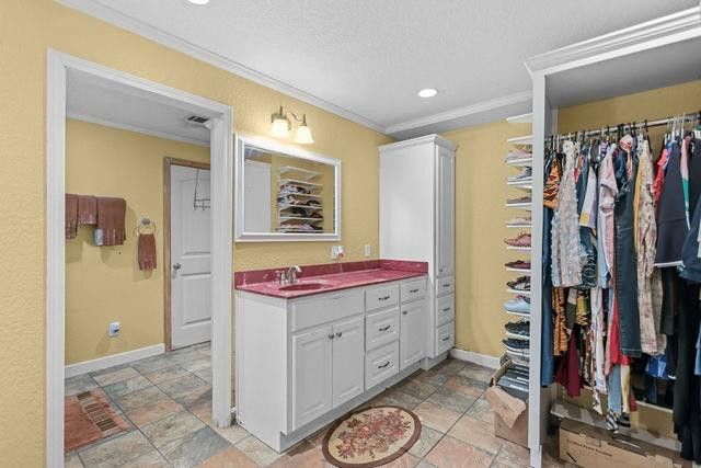 412 S Willow Street, Jesup, GA 31546
