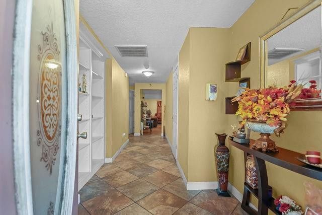 412 S Willow Street, Jesup, GA 31546
