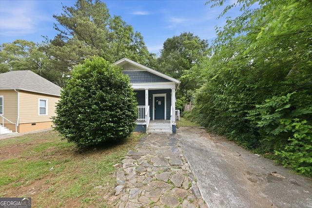 1853 Center Avenue, East Point, GA 30344