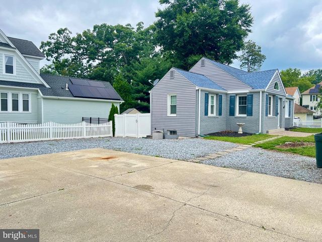 36 CRAFTON AVE, Pitman, NJ 08071