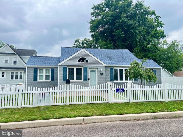 36 CRAFTON AVE, Pitman, NJ 08071
