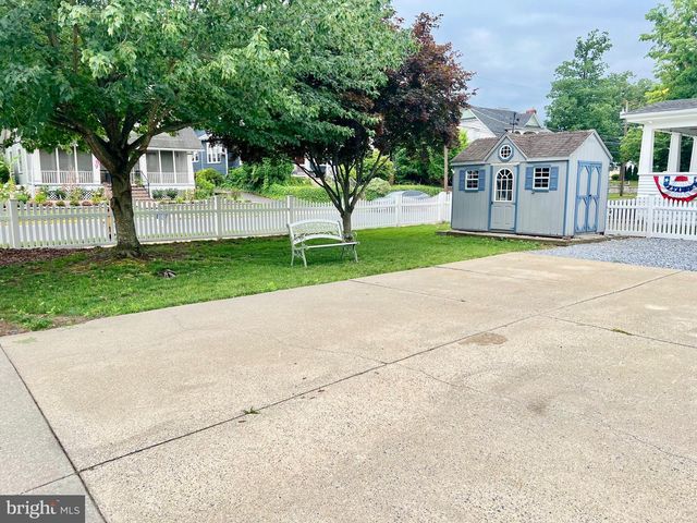 36 CRAFTON AVE, Pitman, NJ 08071