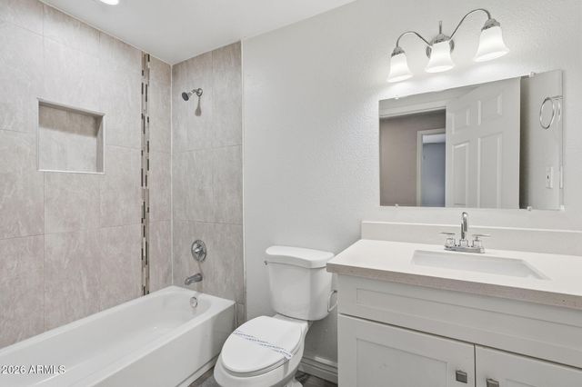 1725 W CAROL Avenue, Phoenix, AZ 85021