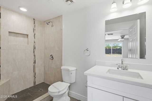 1725 W CAROL Avenue, Phoenix, AZ 85021