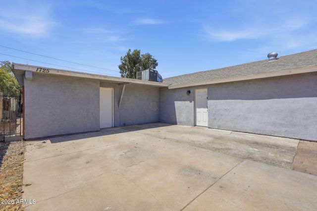 1725 W CAROL Avenue, Phoenix, AZ 85021