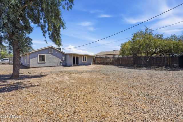 1725 W CAROL Avenue, Phoenix, AZ 85021