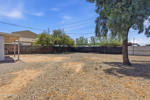 1725 W CAROL Avenue, Phoenix, AZ 85021