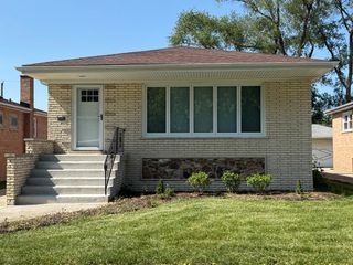 3906 W 117TH Street, Alsip, IL 60803